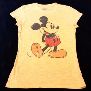 🤑 2/$30 🤑 Disney Mickey Mouse Graphic T-shirt
